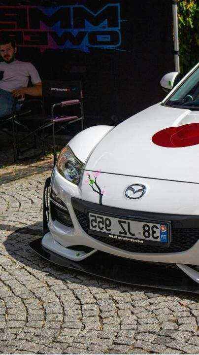 Ceramic coating application