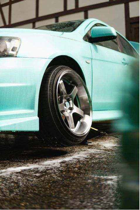 Mobile fleet wash in action